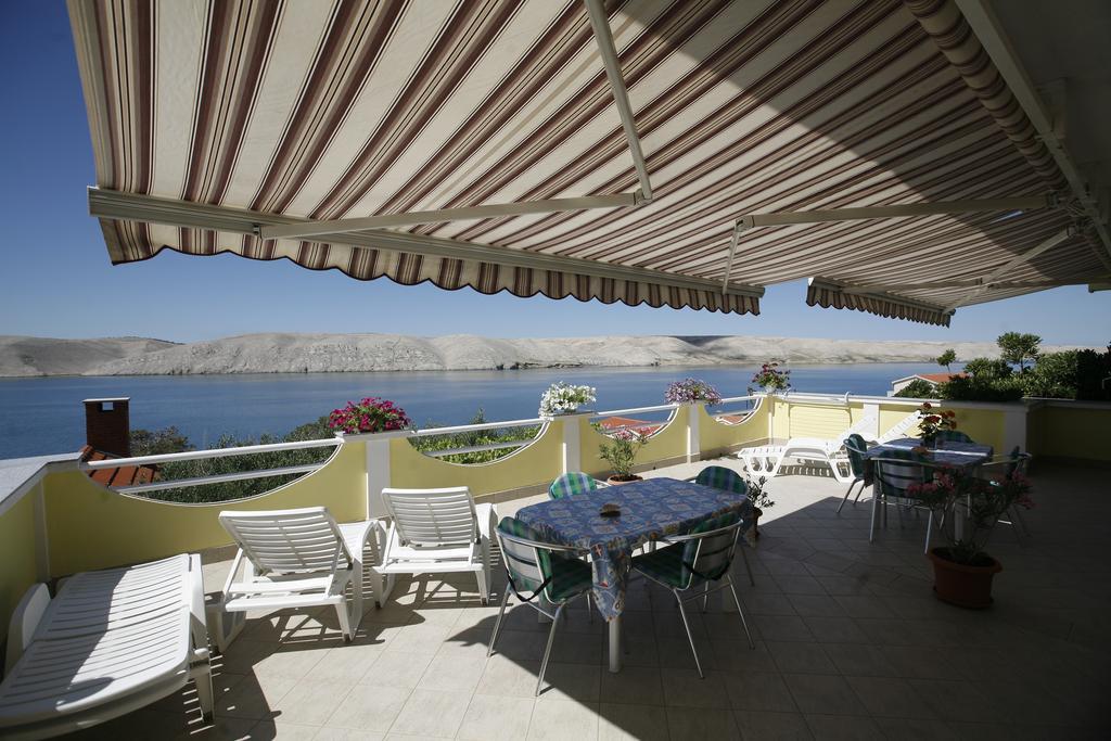 Apartments Roza Miškovići Εξωτερικό φωτογραφία