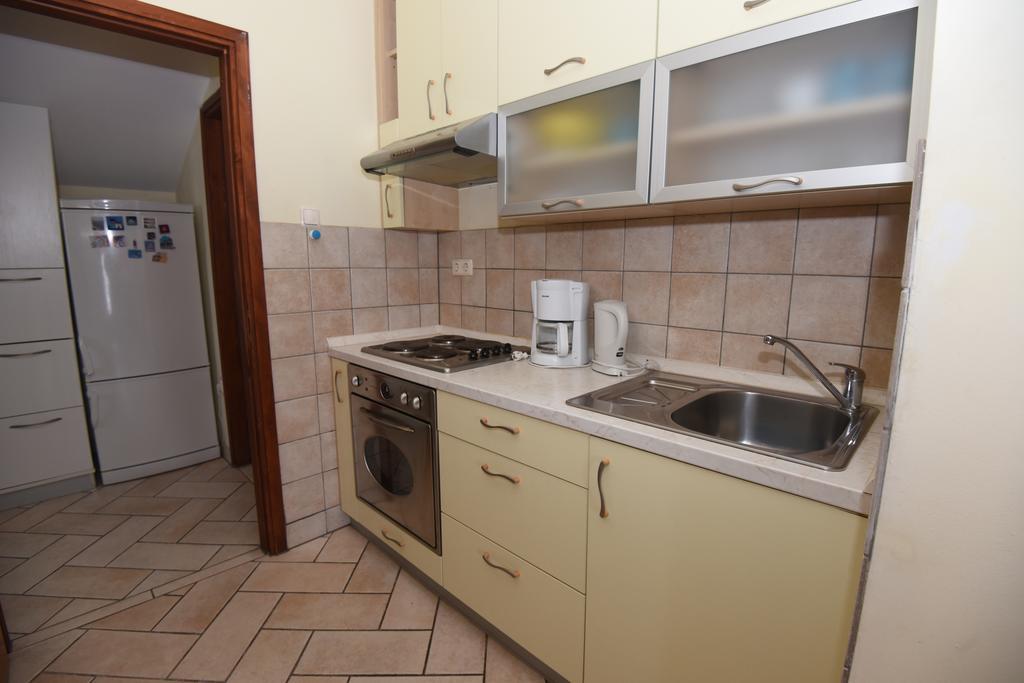 Apartments Roza Miškovići Εξωτερικό φωτογραφία