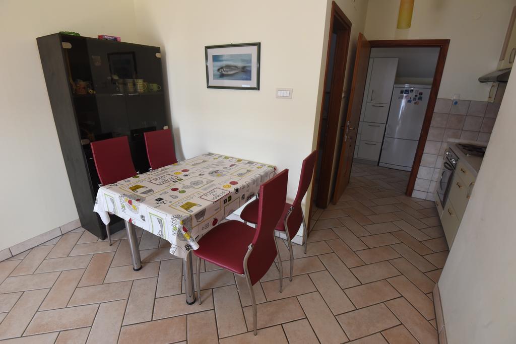 Apartments Roza Miškovići Εξωτερικό φωτογραφία