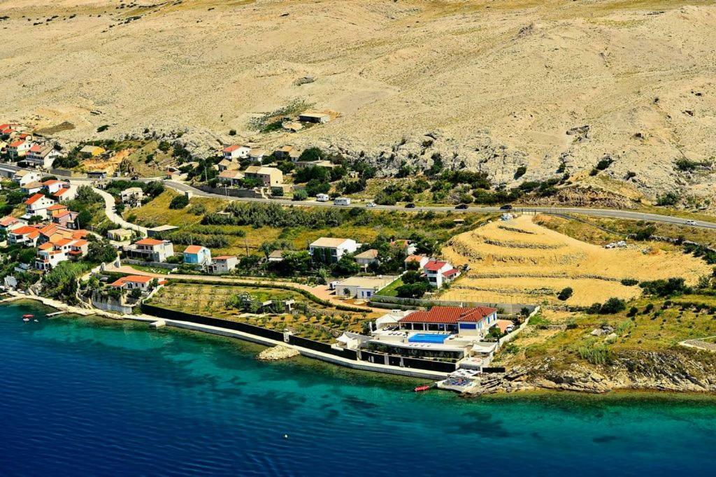 Apartments Roza Miškovići Εξωτερικό φωτογραφία
